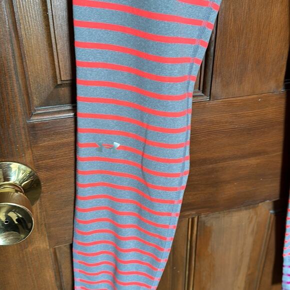 Under Armour | Striped Leggings Size M - Picture 2 of 9